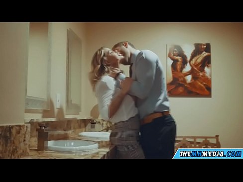 ❤️ Wann eng Busty Blond Iech an engem ëffentlechen Toilette verféiert ❤ Hausgemachte Porno bei eis lb.mass-pr.ru